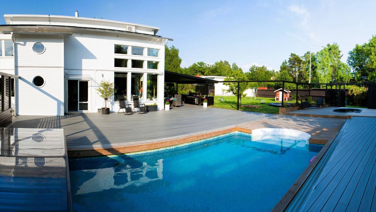 Farsta Villa | Luxury villa Stockholm