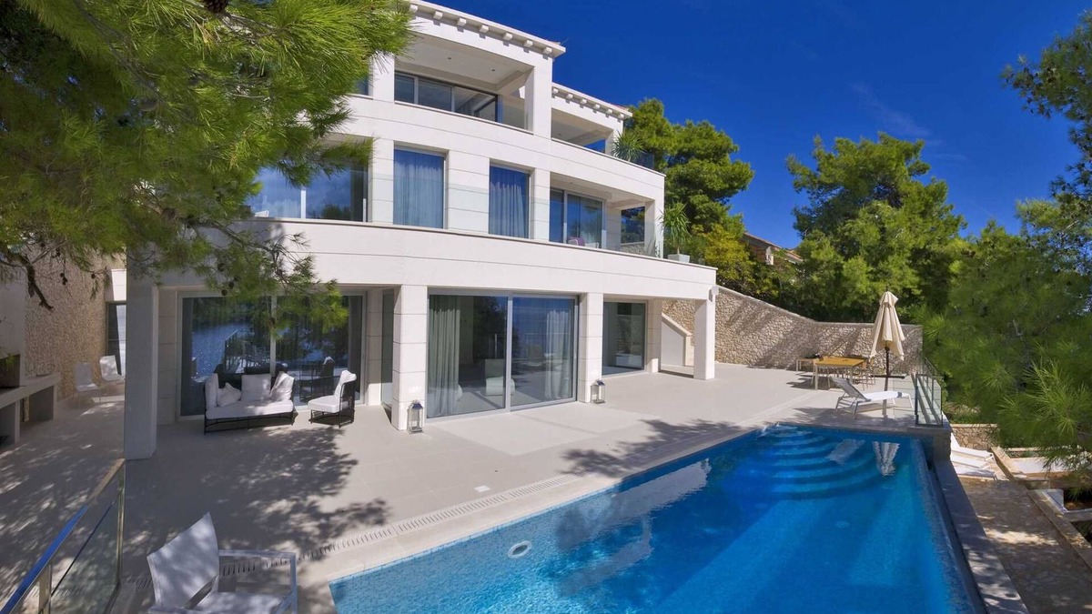 Selca Villa | Luxury Villa Sweet Dream with Pool