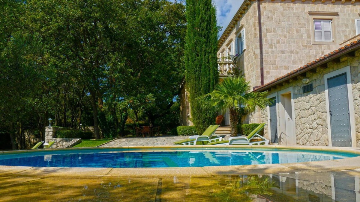 Sveta Nedelja Villa | Luxury Villa T&K Heritage with Swimming Pool