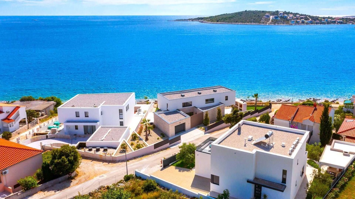 Sevid Villa | Luxury Villa Tempera with Pool