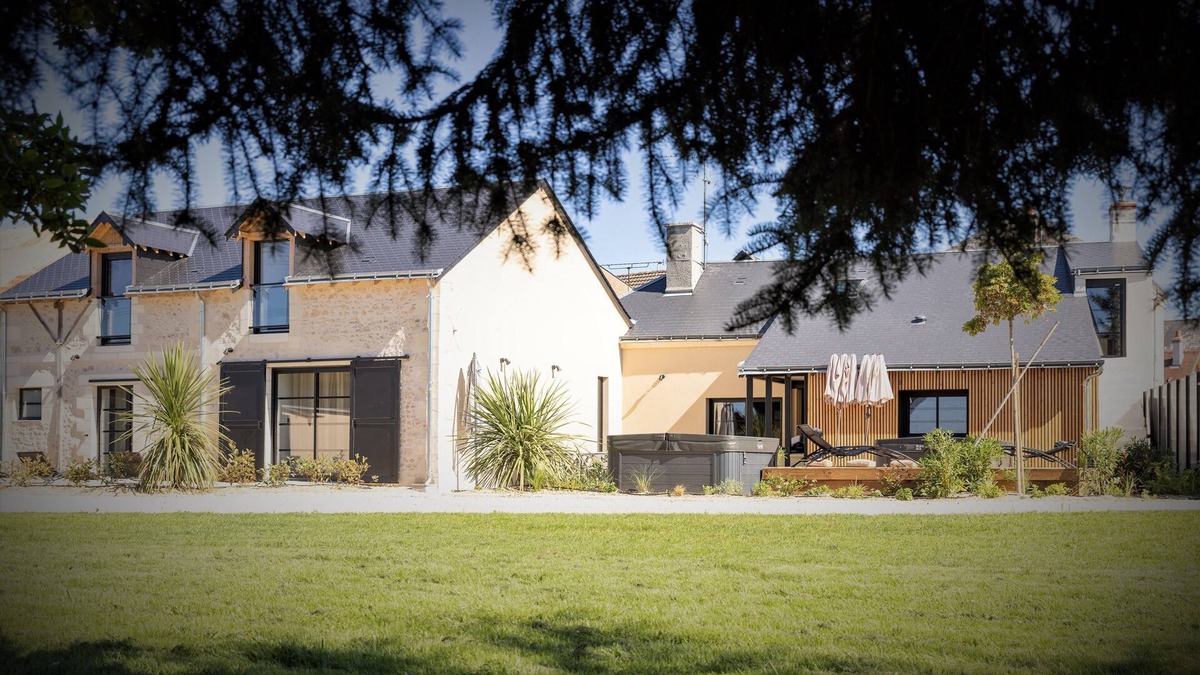 Azay-le-Rideau House | Luxury villa with spas in the heart of the Châteaux of the Loire Valley