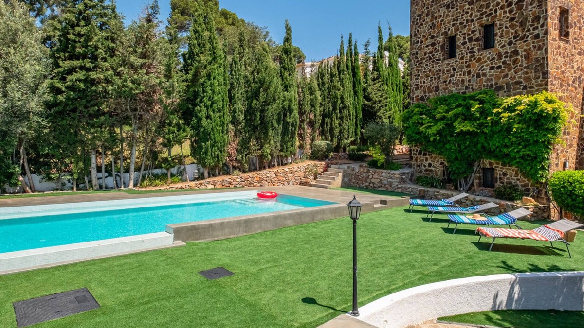 Vall-Llobrega House | Luxury Villa with Private Pool, Gardens, and 7 Baths in Costa Brava for 12 Guests