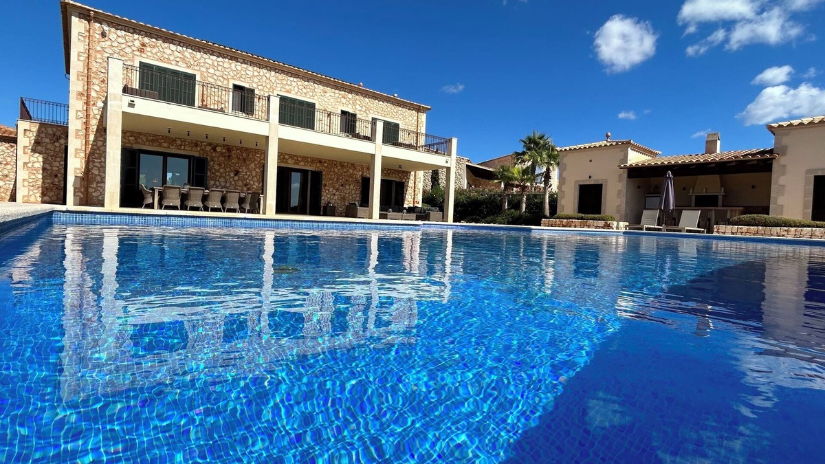 Cala Murada Villa | Luxury villa with panoramic sea views for 12 people, large pool, BBQ house