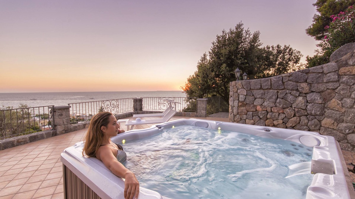 Forio Villa | Luxury villa with panoramic hot tubes in Ischia, near Amalfi Coast