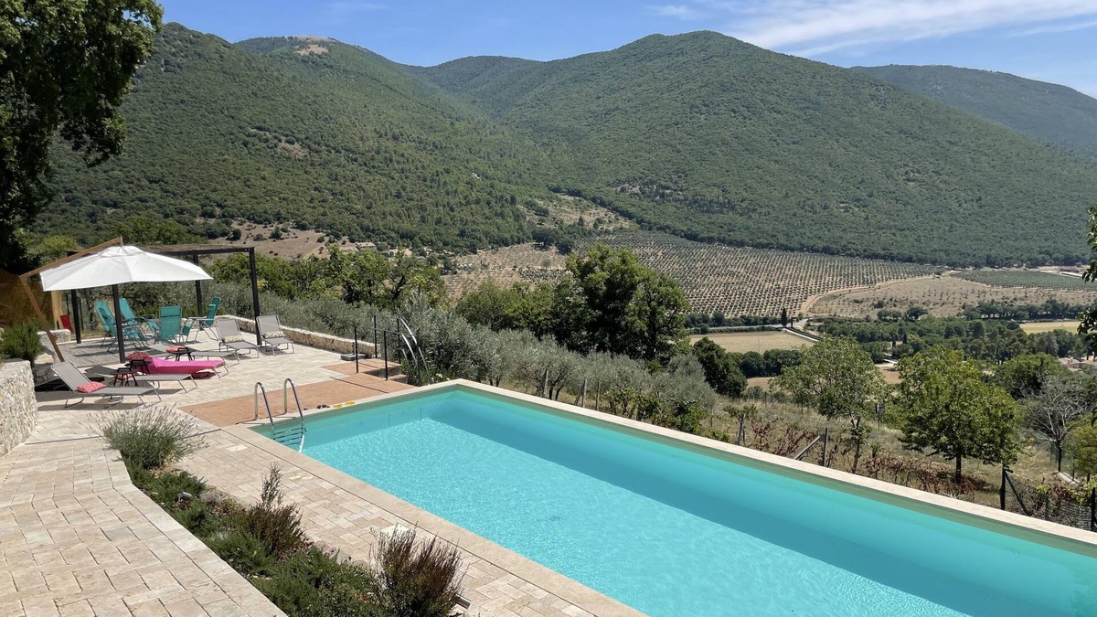Bovara Villa | Luxury Villa with Pool and Views in Umbria