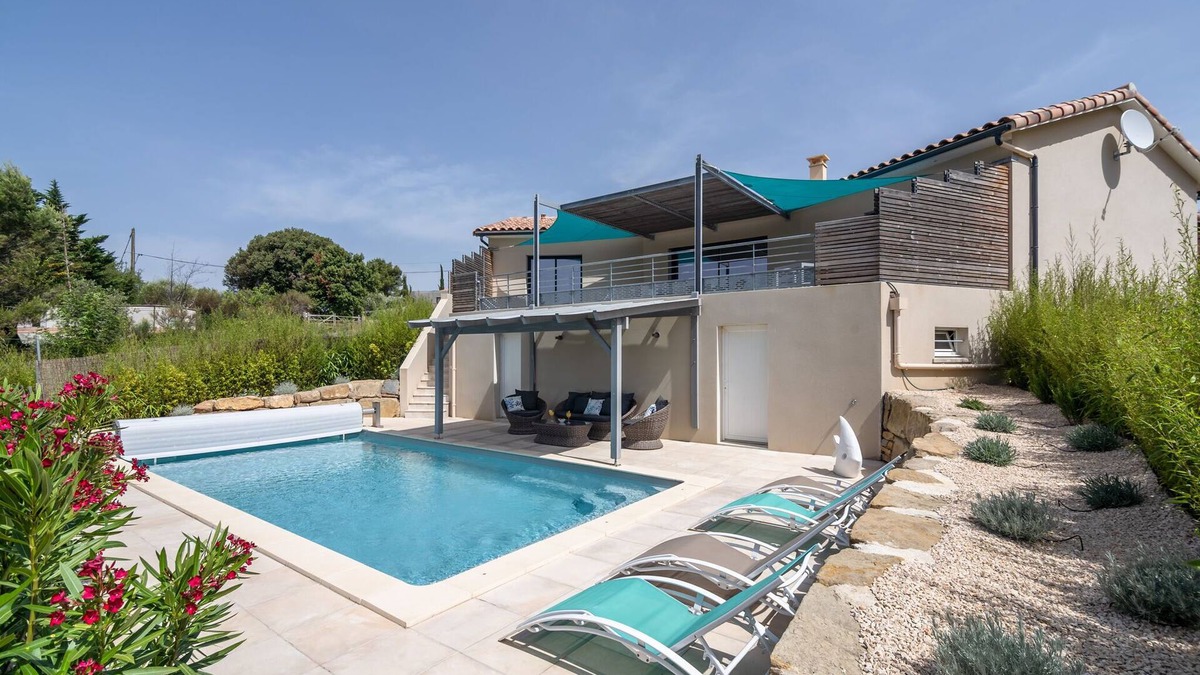 Cesseras Villa | Luxury villa with private swimming pool
