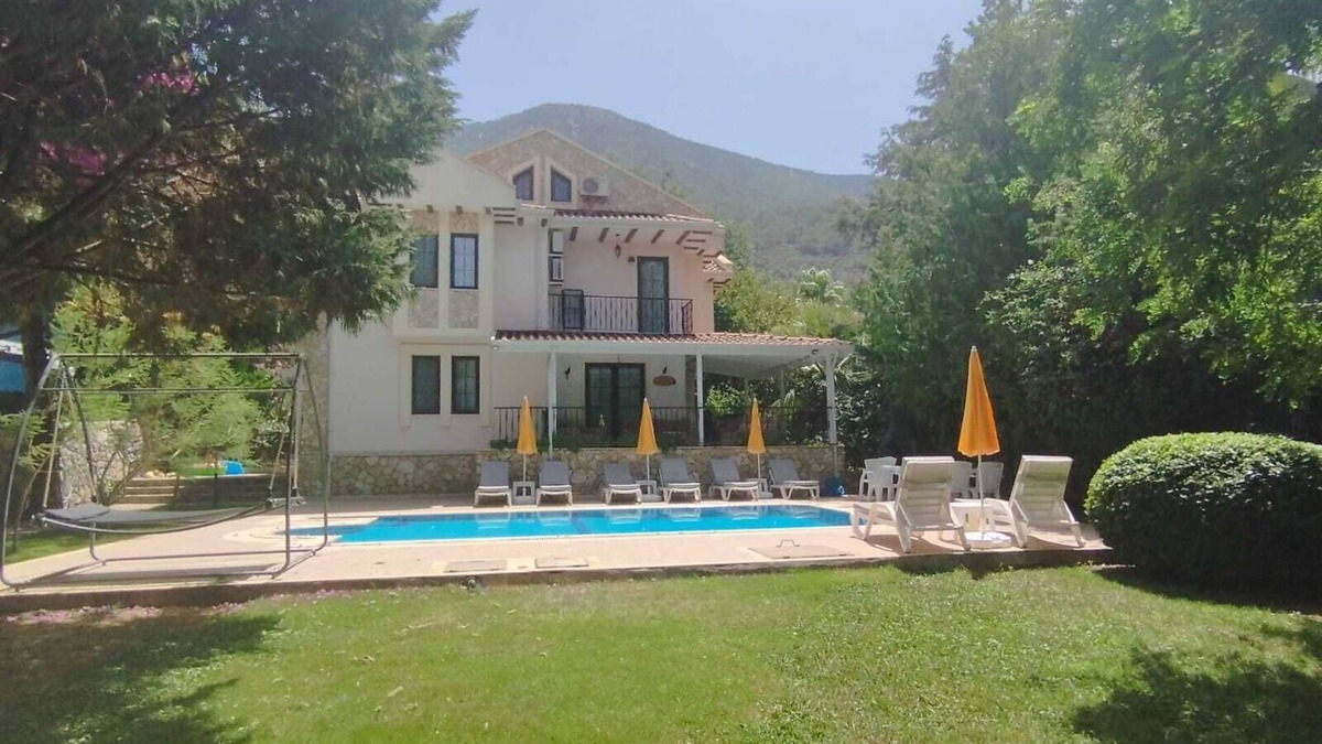 Oludeniz Villa | Luxury Villa with Private Pool, Manicured Gardens & Free WIFI Unlimited