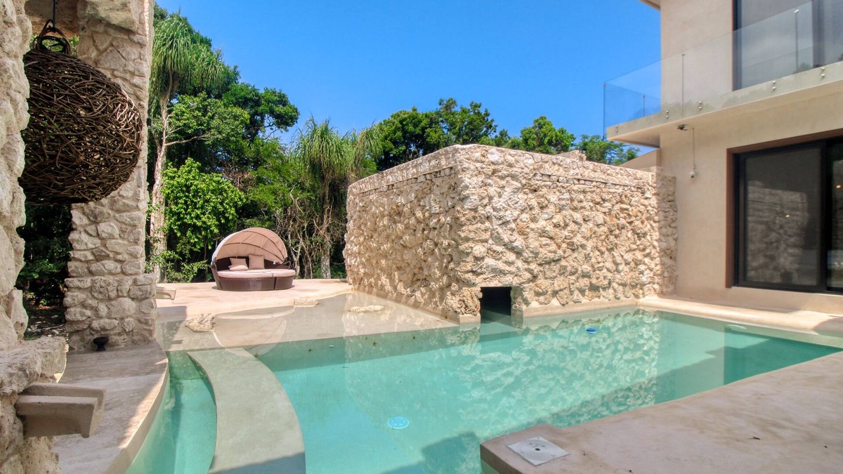 Akumal Villa | Luxury villa with private pool, huge patio, balcony, & AC - near beach/golf