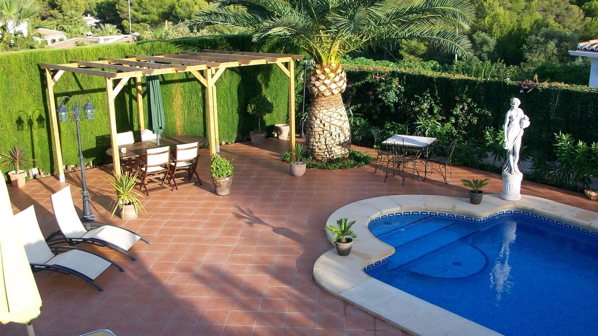Panorama Villa | Luxury Villa With Private Pool, UK TV And Wi-Fi