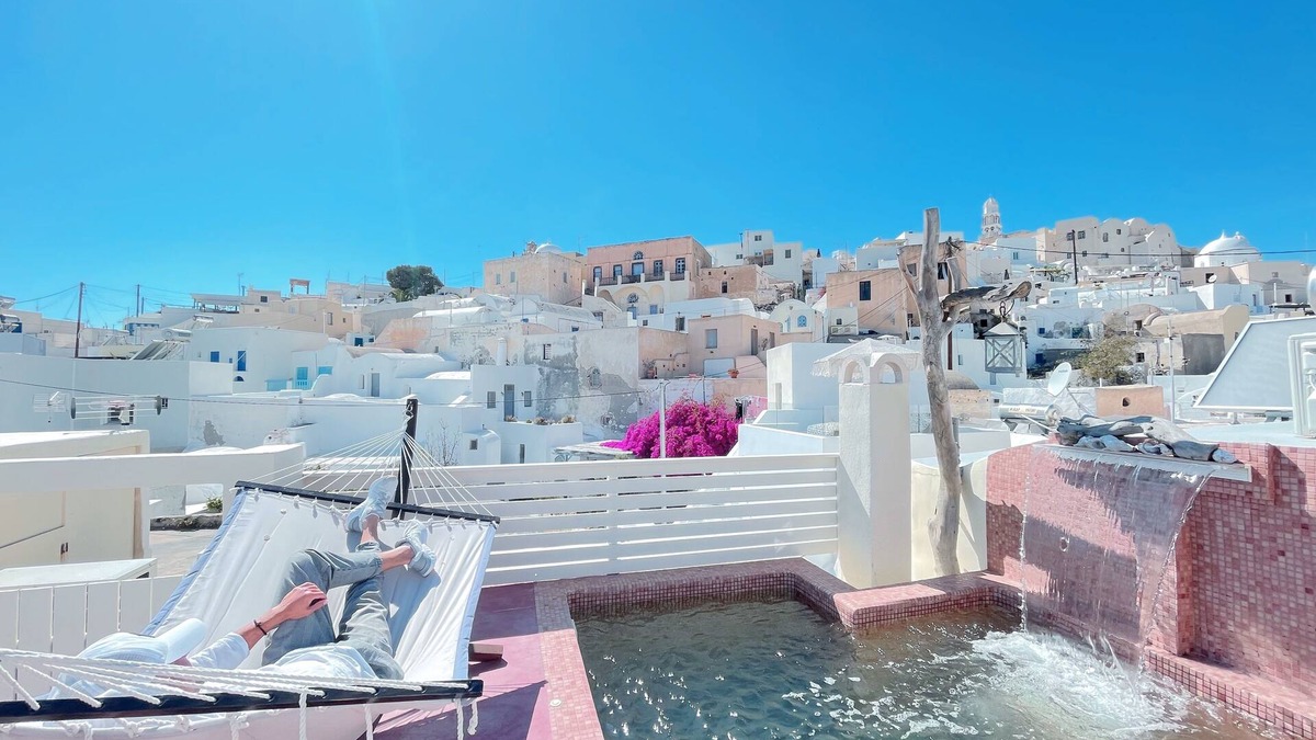 Emporio Villa | Luxury Villa with Private Rooftop Pool and Hot Tube
