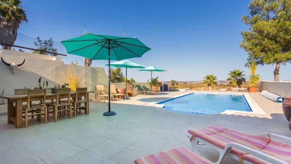 Castro Marim Villa | Luxury villa with private pool, fanastic views, mountainbikes and golfbuggy incl