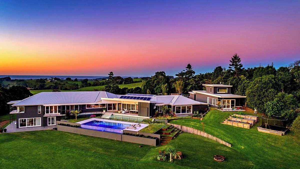 Coopers Shoot House | Luxury Villas Byron Retreat (With Ocean Views)