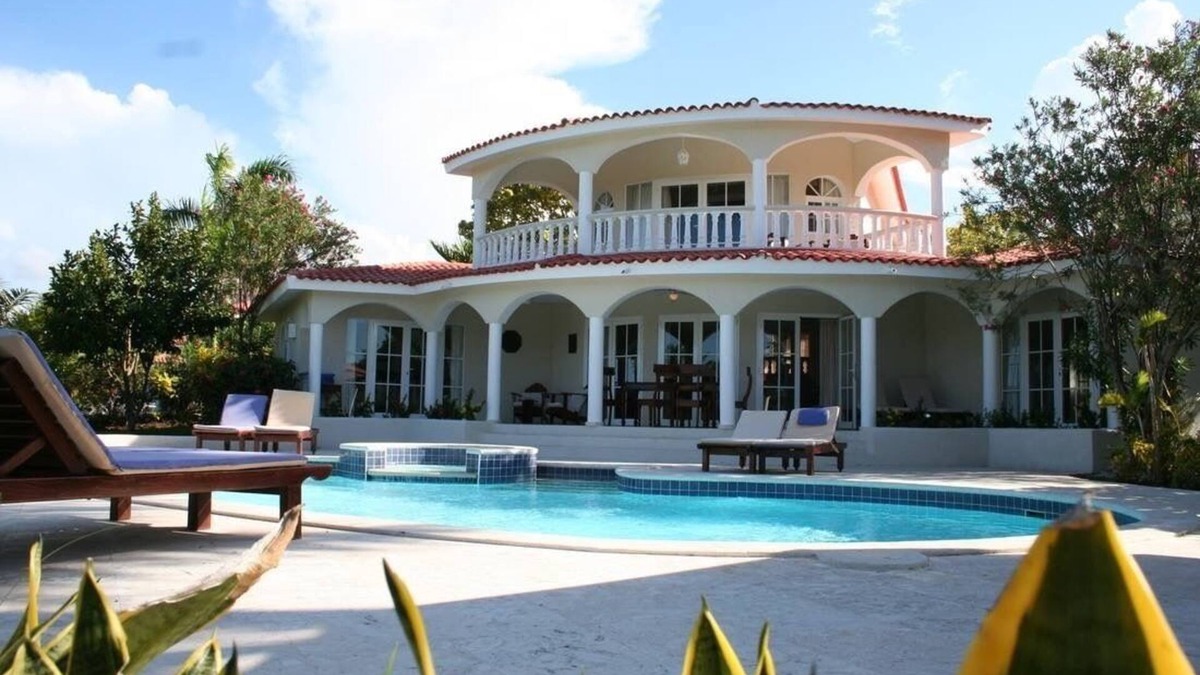 Los Maestros Villa | Luxury villas with 6 bedrooms
