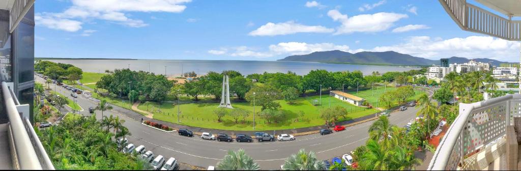 Cairns North Apartment | Luxury waterfront sea view apartment - do not book
