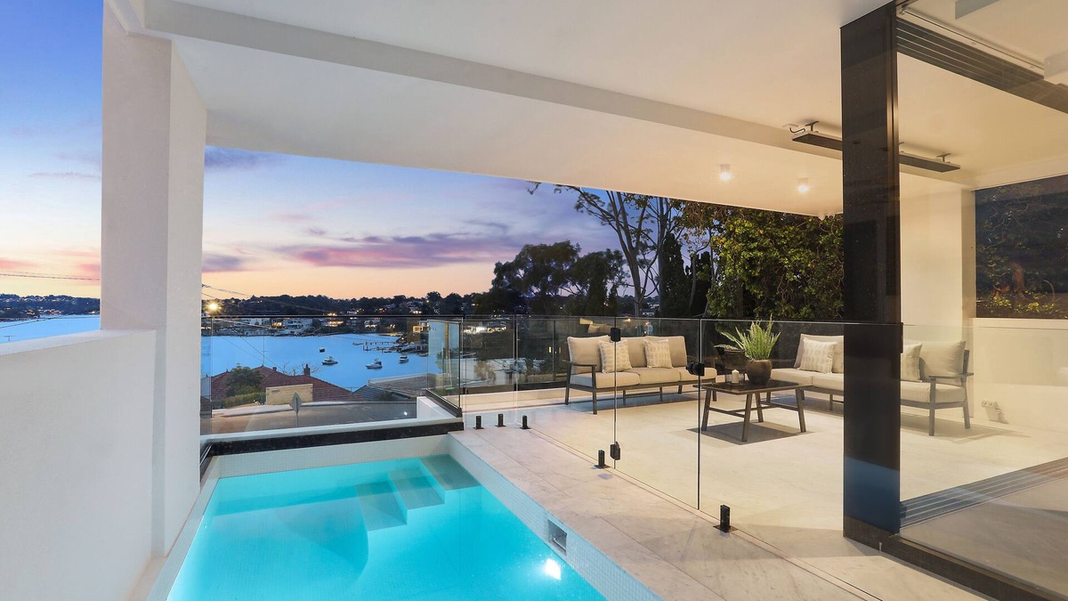 Kyle Bay House | Luxury Waterside Home - with pool and bay views! Near cafes & shops