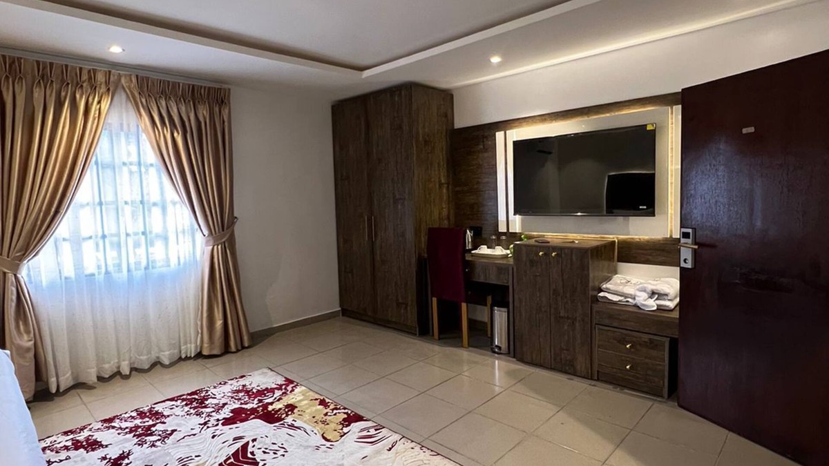 Port Harcourt House | Luxury Whole House