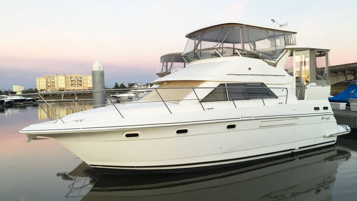 Westside Boat Rental | Luxury yacht in downtown Charleston, SC