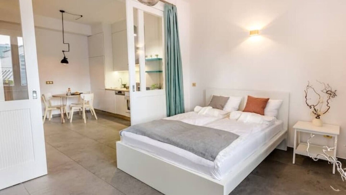 Szentimrevaros Apartment | LuxuryBuda - insider tip for groups and short trips