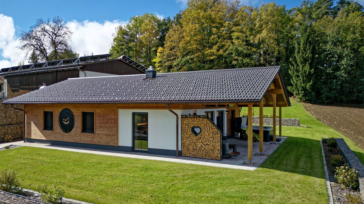 Eppenschlag Ski Chalet | 'Luxus-Chalet-Mühlberg' with Mountain View, Private Terrace and Wi-Fi