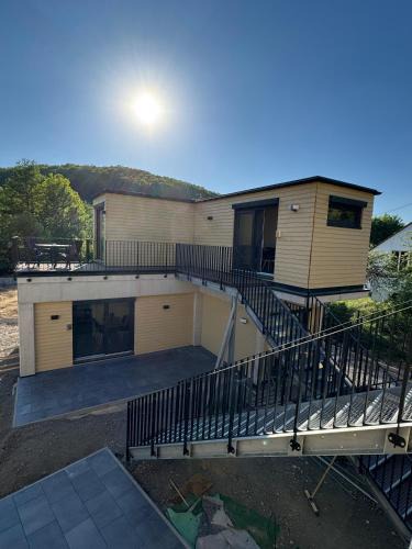 Adenau Apartment | Luxuscontainer am Nürburgring #4