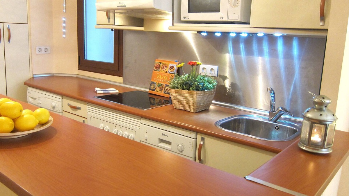 Prosperidad Apartment | Luz con Balcón en Pleno Madrid