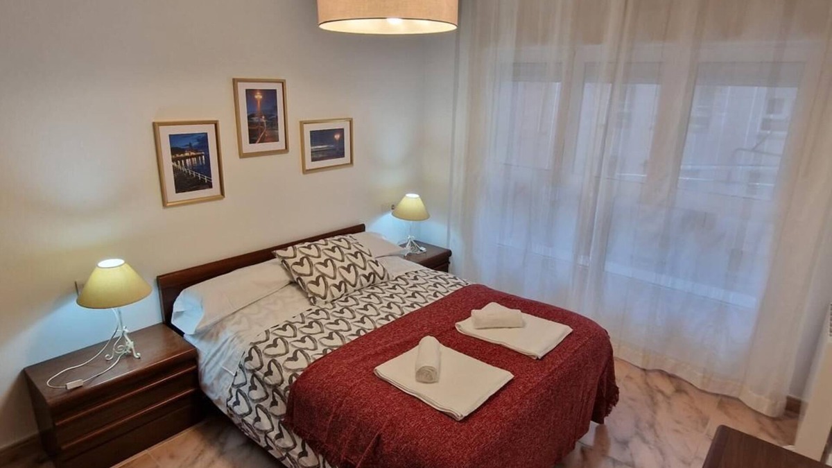 Gijon Apartment | Luz de Gijón Spacious apartment 3 Bedrooms