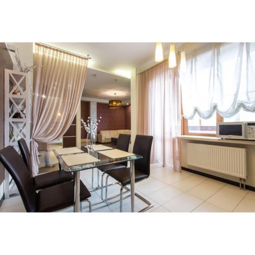 Petrovskoye Apartment | Lyapunova Atmospheric Apartment