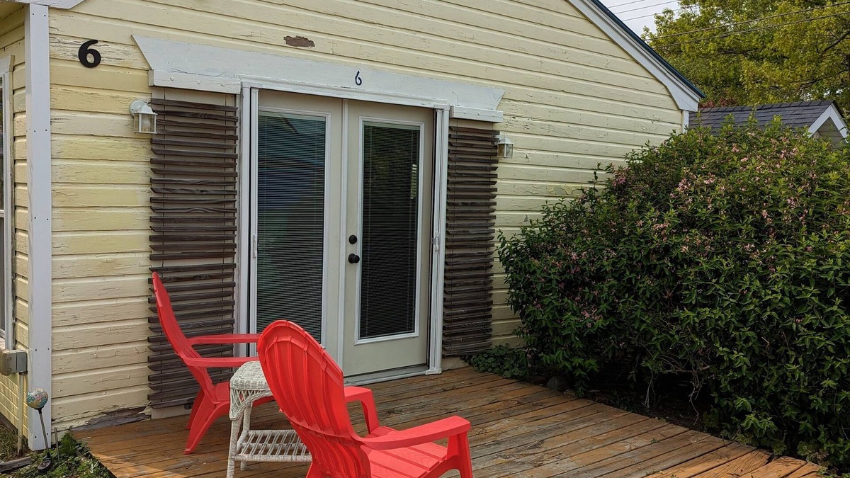 Port Austin Apartment | LYC Cottage #6