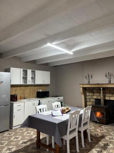 Pressigny House | Lydie