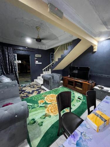 Pasir Gudang House | Lylinz Dy cermai homestay