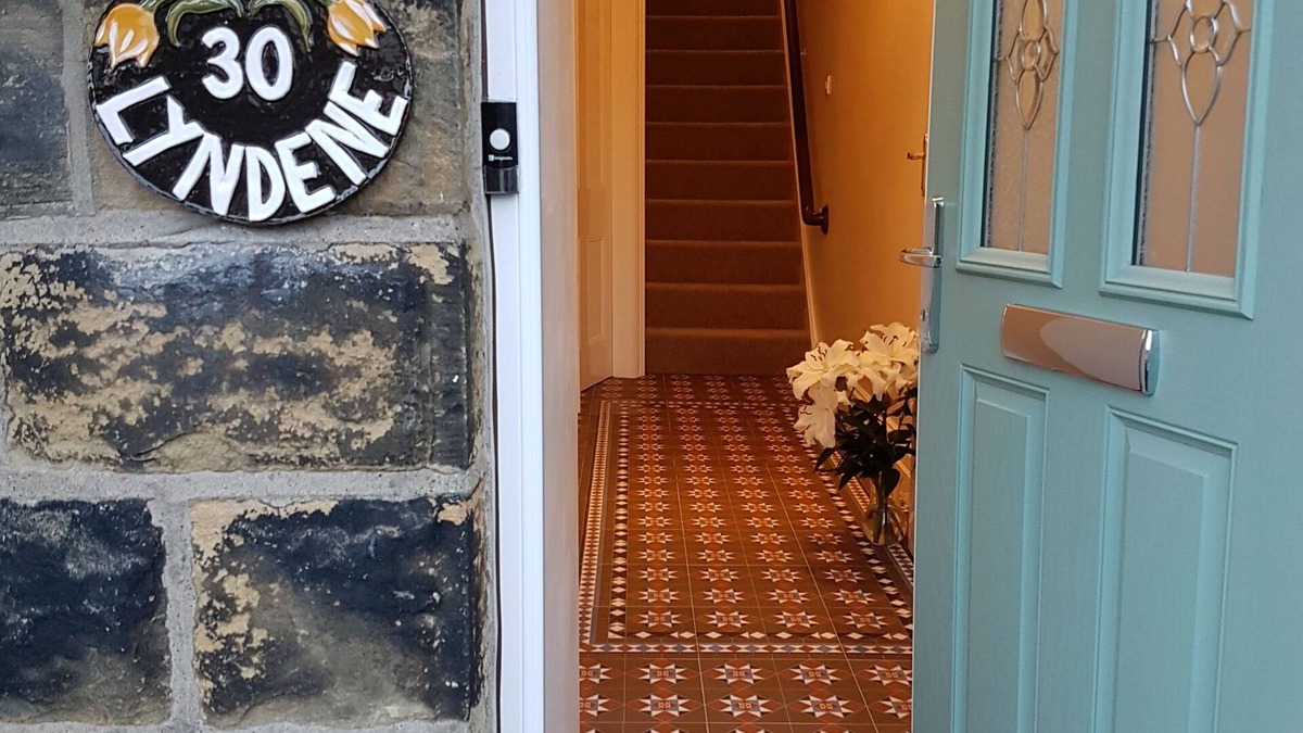 Penistone Bed & Breakfast | Lyndene