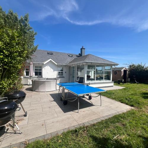 Rosslare Harbour House | Lynn Cottage St Helens Village
