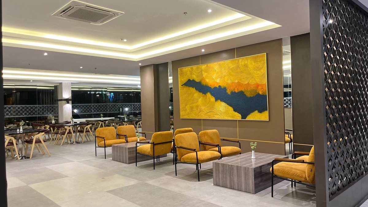 Tuban Sub-District Hotel | LYNN Hotel Tuban