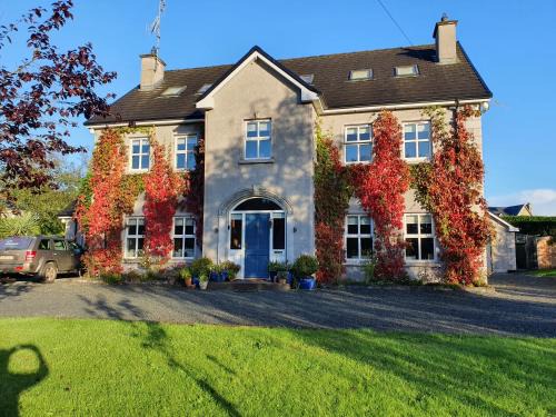 Monaghan House | Lynster House