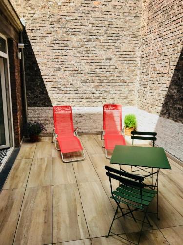 Guillemins Apartment | Lyves Two