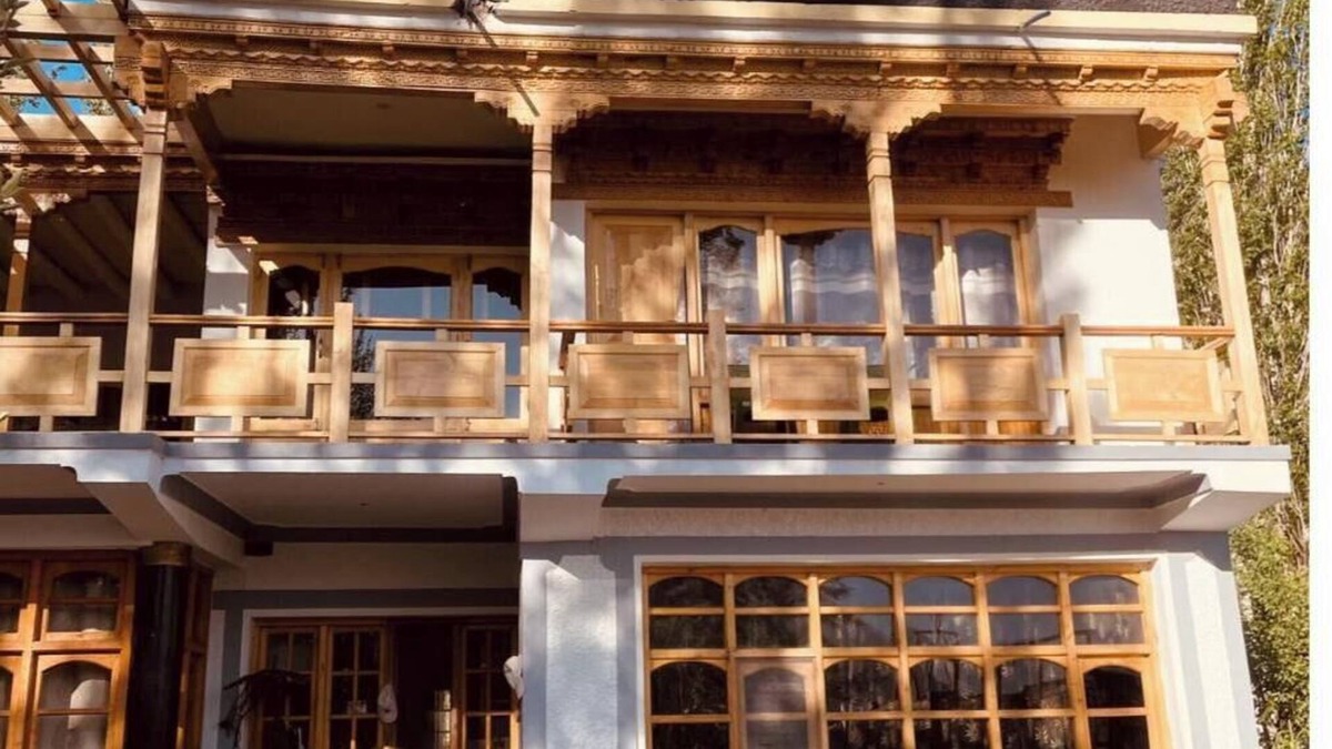 Nubra Valley Hotel | Lzawa Residency
