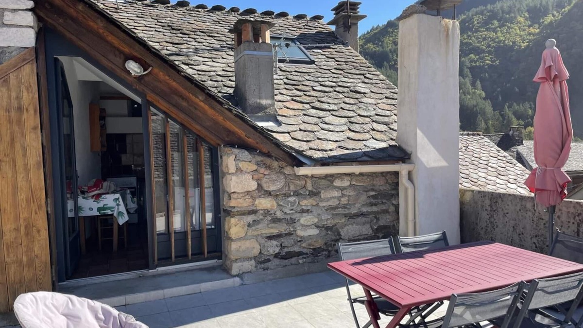 Ispagnac House | Lzg250 - Gîtes de France 2 Épis 4 Pers à Ispagnac