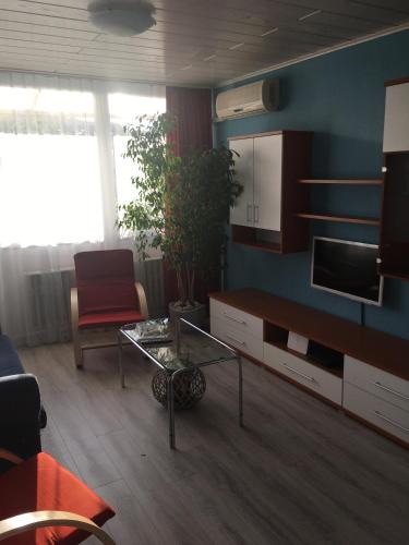 Szekszard Apartment | Málnás Macska Apartman