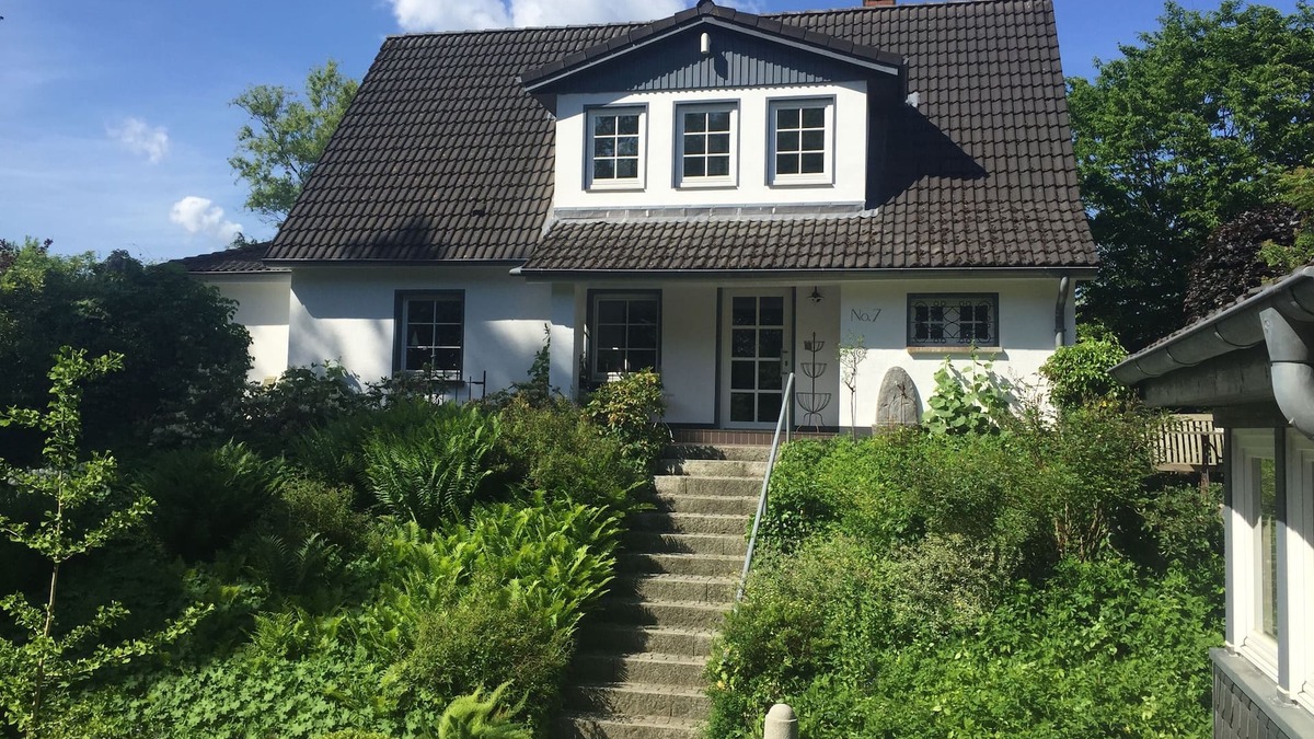 Moelln House | Mölln: Charming, large vacation home centrally located.