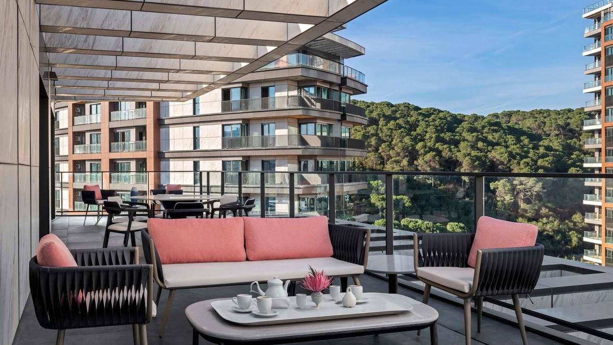 Kagithane Hotel | Mövenpick Living Istanbul Saklivadi