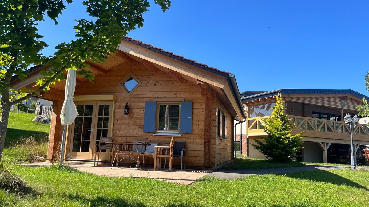 Villmar Apartment | M-apartement der Hexahütte - Carolinger Hüttendorf