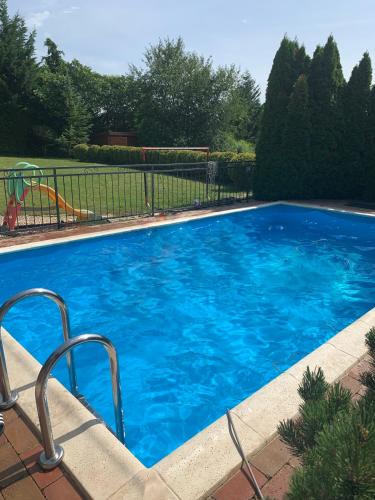 Kozarmisleny Villa | M&D Wellness