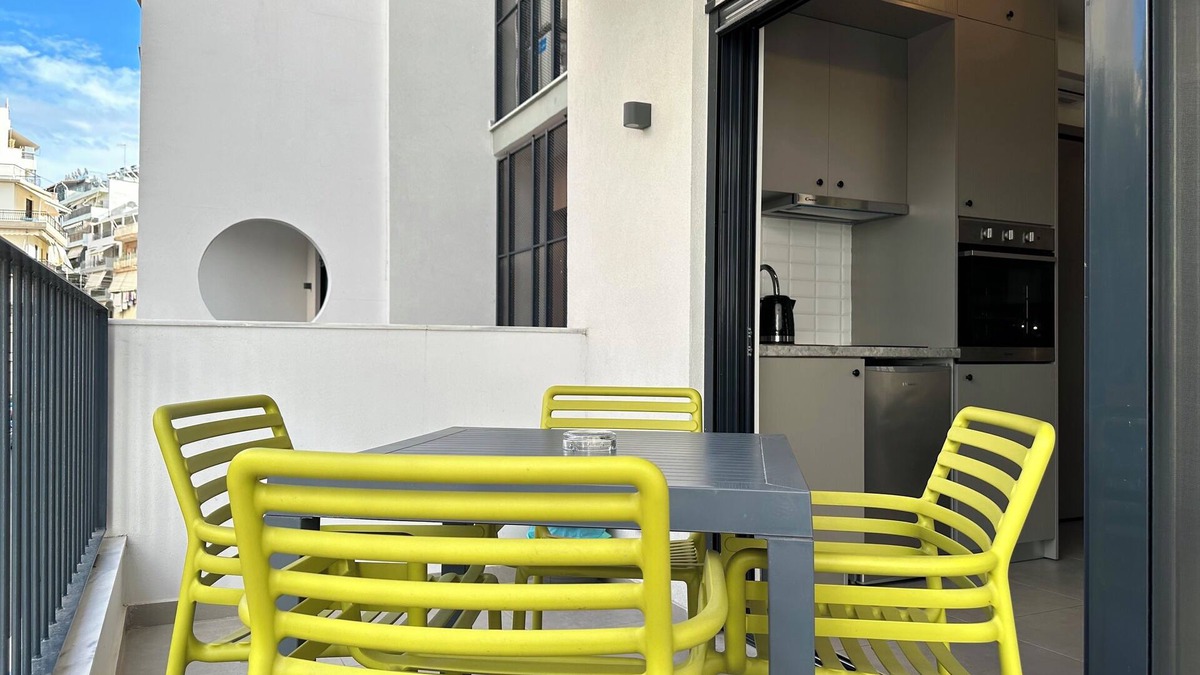 Moschato-Tavros Apartment | M & M 2 in the city
