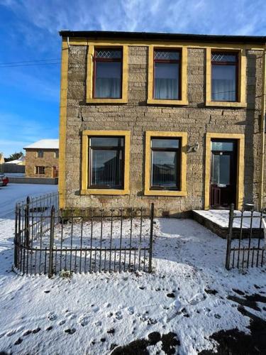 Shotts Apartment | M Rooms 97a at the Brandy Bar