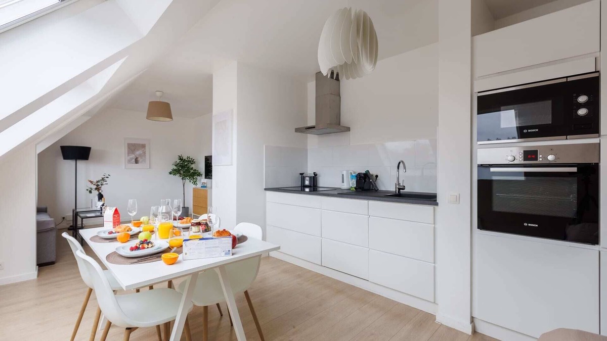 Wijk van de Squares Apartment | MA - Parlement V - Studio Apartment, Sleeps 4