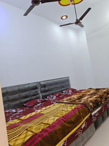 Misrikh House | Ma vindhyavasini Atithi Bhavan