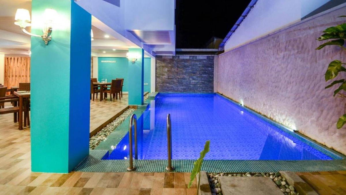 Maafushi House | Maafushi Guesthouse with Pool - Deluxe Double