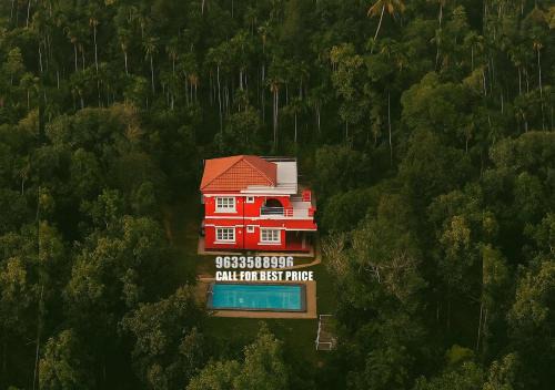 Sulthan Bathery House | Maallika Bungalow