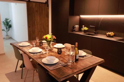 Elen House | Maas & Me