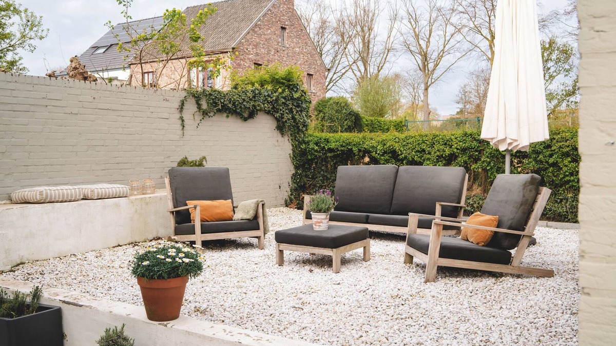 Lanaken Apartment | Maas Suites - The River House